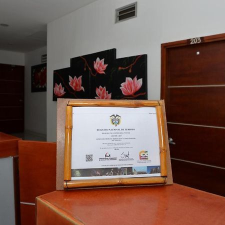 Hotel Canoa Inn Caucasia Extérieur photo