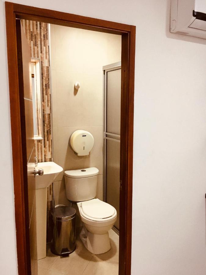 Hotel Canoa Inn Caucasia Extérieur photo